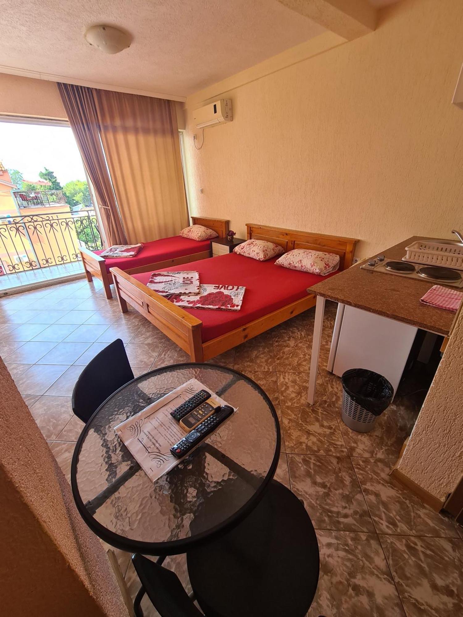 Apartments Bulatovic Bar Ruang foto